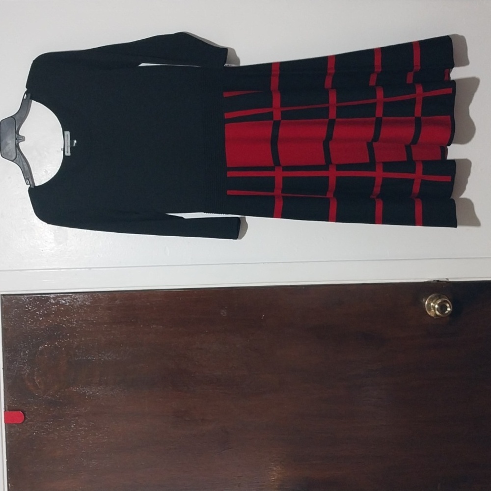 Danny & Nicole Sweater Dress size L, nwot